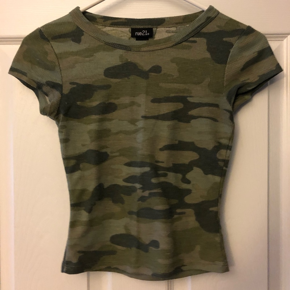 green camo tee :)